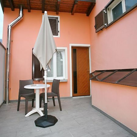 B&B 21 Cannobio Exterior photo