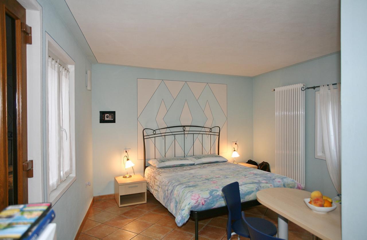 B&B 21 Cannobio Exterior photo